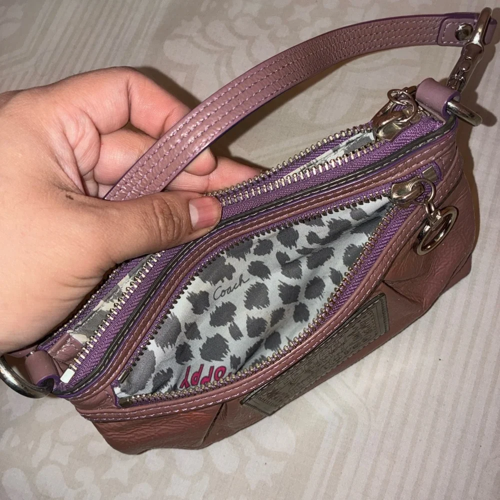 Coach Mauve Leather Wristlet with Purple Trim - Picture 3 of 5